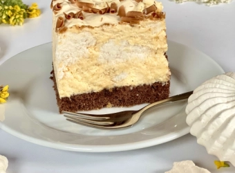 Kawałek ciasta pireneje
