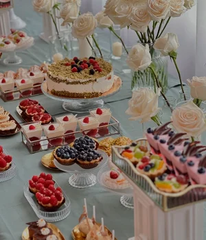 slodki-stol-z-torcikiem-la-petite