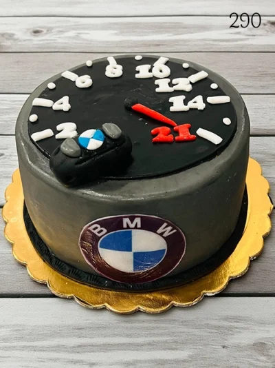 tort-okazjonalny-3d-marcepan-bmw-la-petite