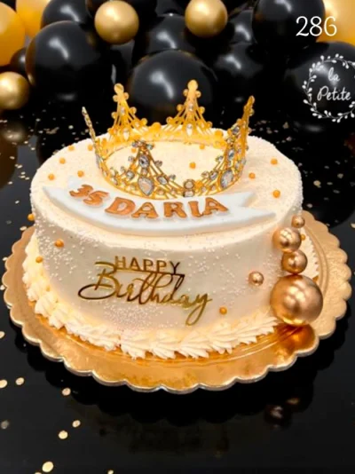 tort-okazjonalny-korona-wykonany-w-kremie-la-petite